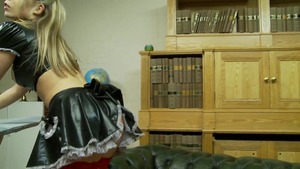 Busty stepmom goes for good fucking HD