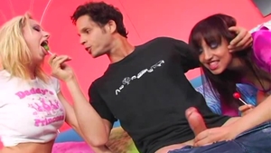 Big tits latina amateur Hillary Scott feels in need of cumshot