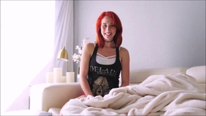 Babe has a thing for masturbation in HD