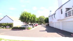 Large tits Haley Cummings digs hardcore sex HD