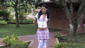 Latina female Gigi Spice goes in for nailing in HD