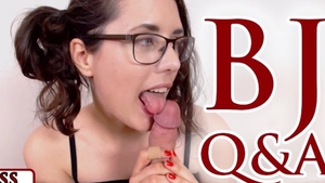 Erotic babe cumshot live on webcam