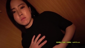 JAV hairy japanese 18 yr old fucked hard