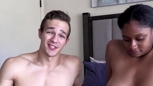 Hot Guys Fuck: Muscled Kourtney Harris doggy fucking sex video