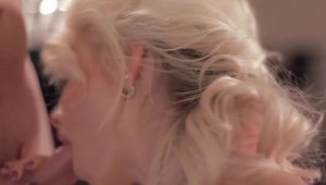 Fellucia Blow - Amateur Mia Magma receives real sex HD