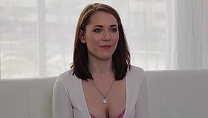 Casting Coach X - Pussy sex together with 18 yr old Raylin Ann